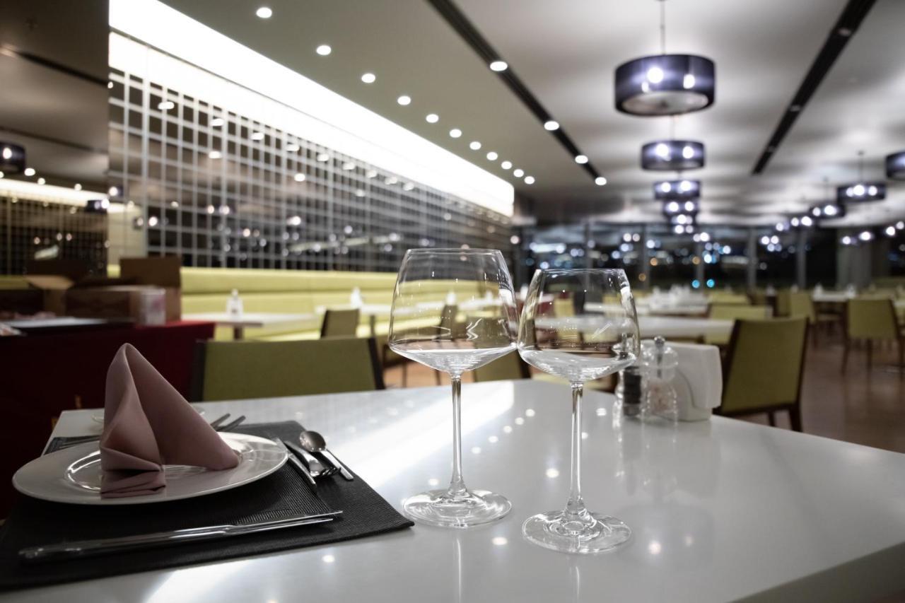 Ramada Plaza By Wyndham Istanbul Asia Airport Kocaeli Exteriér fotografie