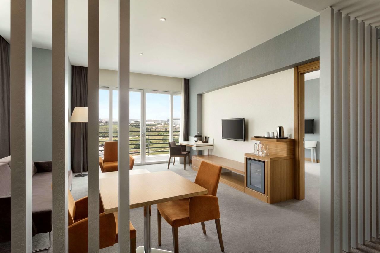 Ramada Plaza By Wyndham Istanbul Asia Airport Kocaeli Exteriér fotografie